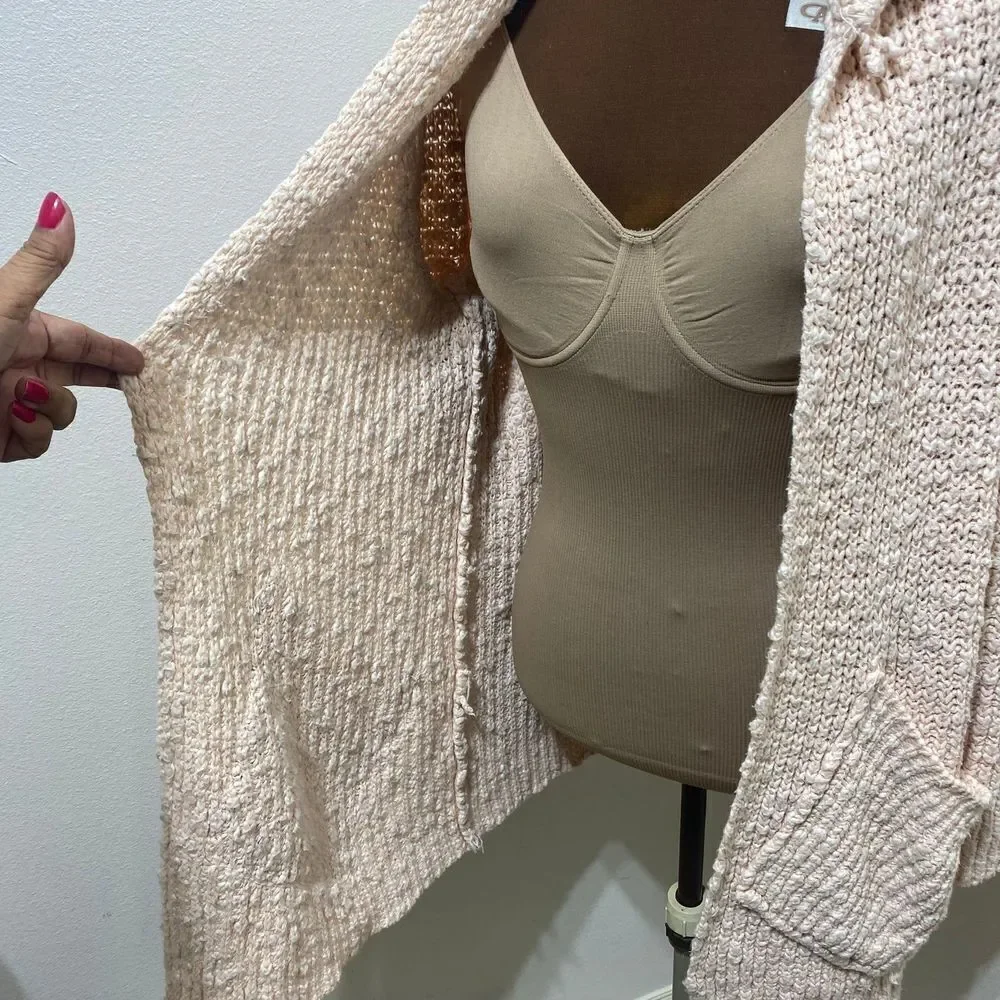 Free People Waterfront Chunky-Knit Long Sleeves Cardigan in Rose Size X-Small